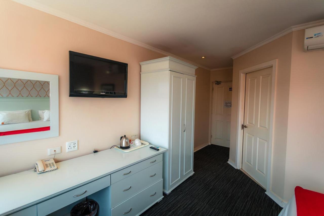 דורבן Florida Park Hotel, Florida Road מראה חיצוני תמונה