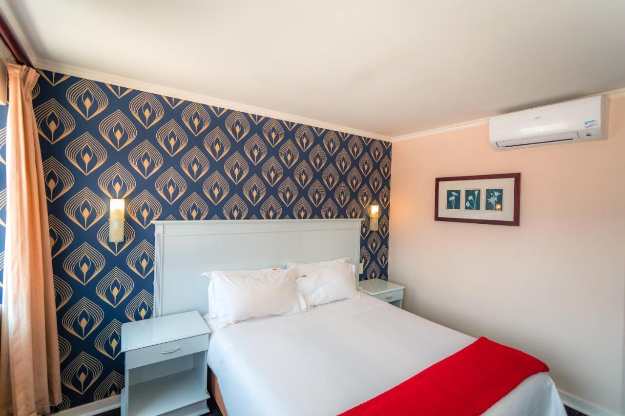 דורבן Florida Park Hotel, Florida Road מראה חיצוני תמונה